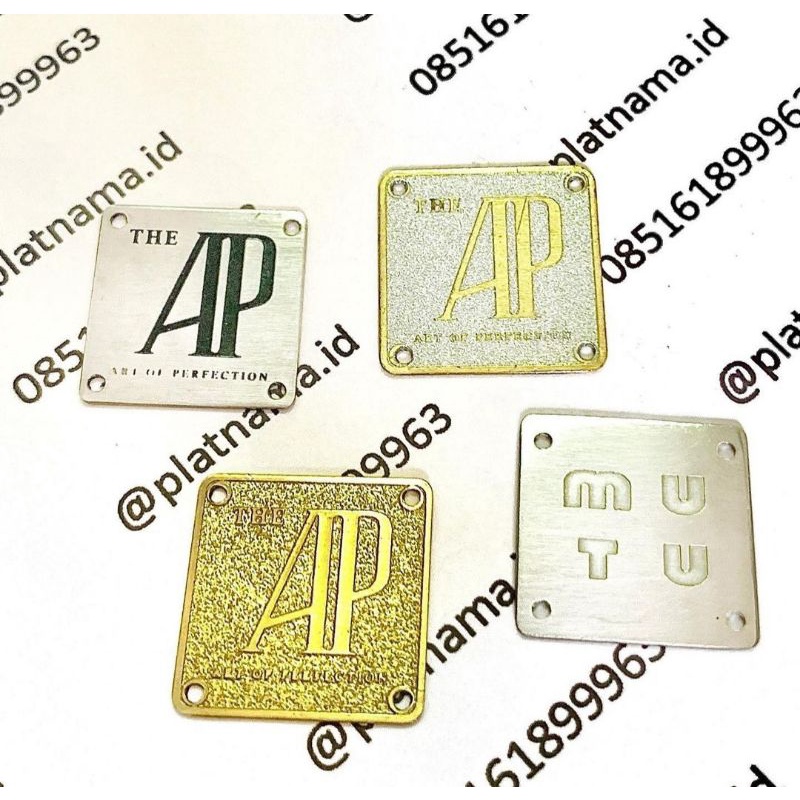 Label Plat Hijab Persegi custom (MERK TAS/BAJU/NAMA/KANTOR/NAMETAG/PIN ORGANISASI) 10 pcs - 5000 pcs