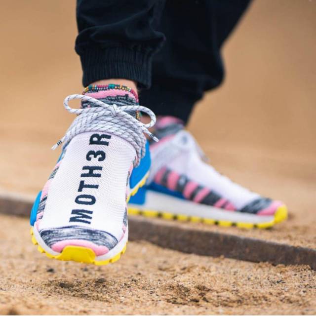 Pharrell x Adidas Afro Nmd Hu Pack "Pink"