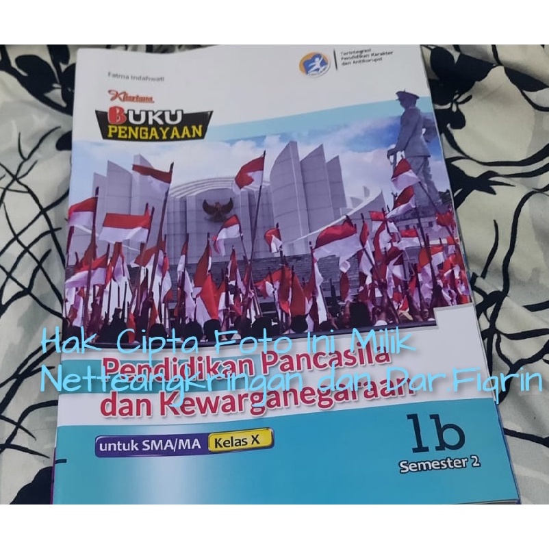 LKS PPKN Pendidikan Pancasila Kewarganegaraan Kelas 10 11 SMA MA K13 Semester 2 Revisi 2018 Kharisma