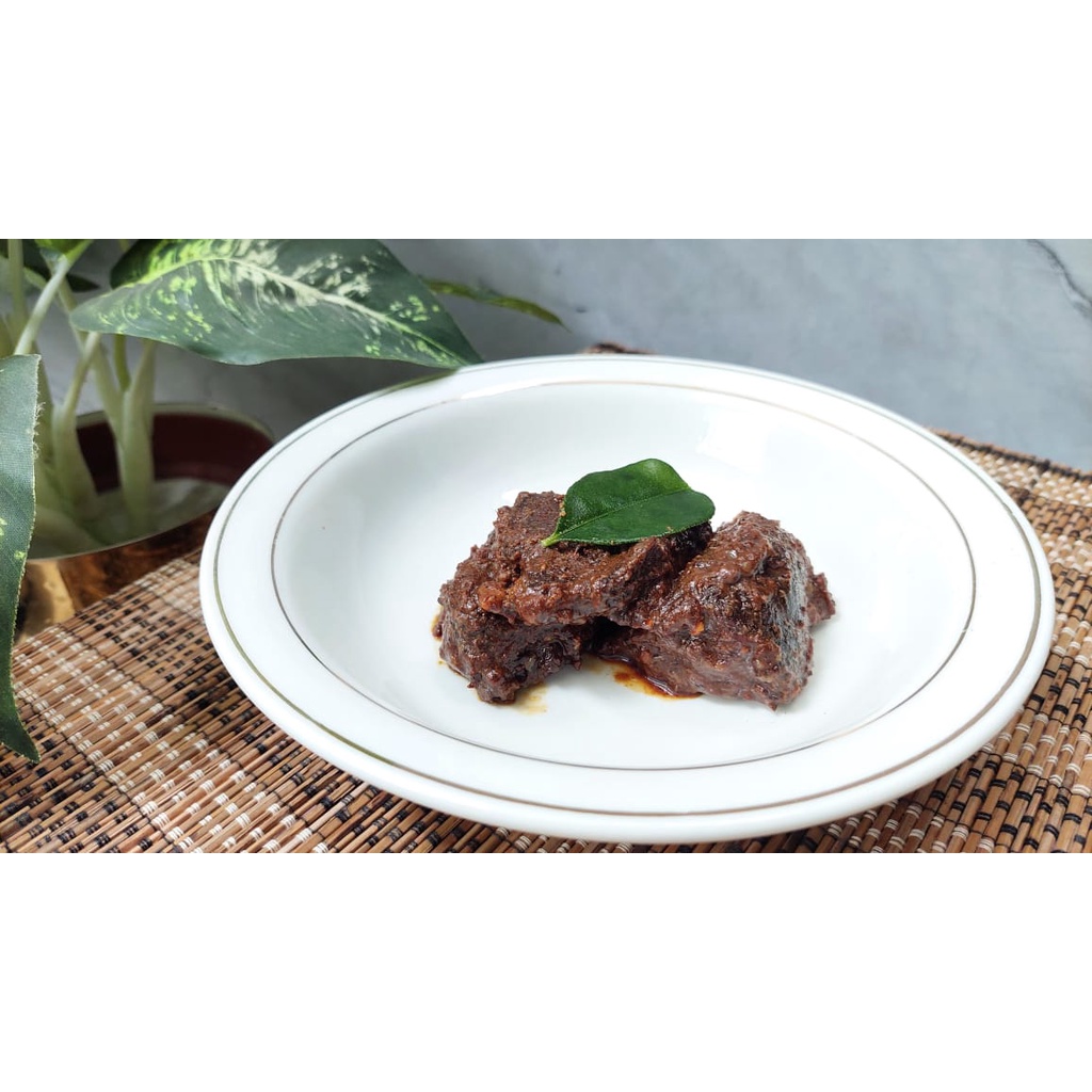 

Semur Daging Sapi Empuk - 3 potong/prs