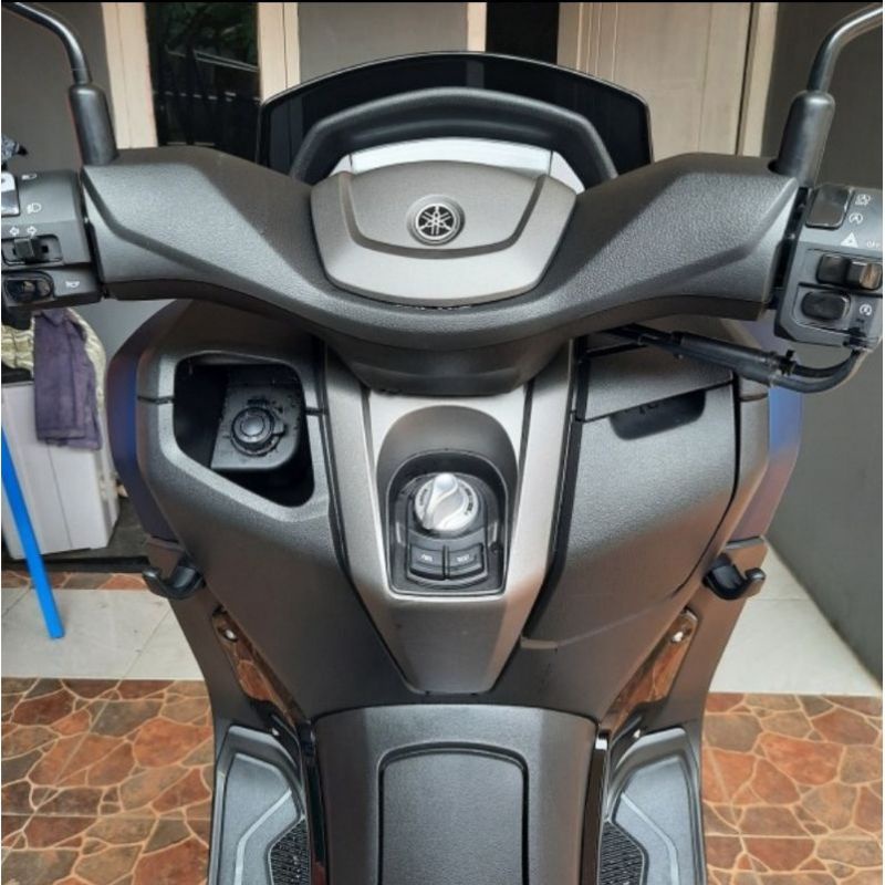 Gantungan Barang Cantelan Barang Yamaha Nmax 2020 2022 Original