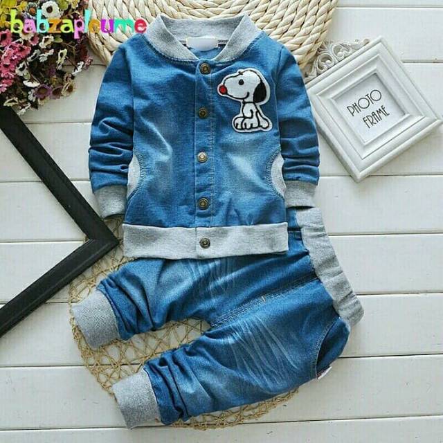 Baju setelan anak snoopy