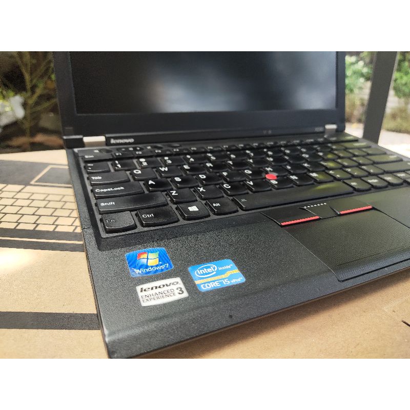 Leptop  Thinkpad X230 i5 Gen3 8GB/120GB SSD Super Murah