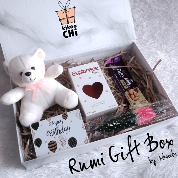 

Gift Box Hadiah Kado Ulang Tahun Bunga Pacar Istri Anniv Wisuda Wanita