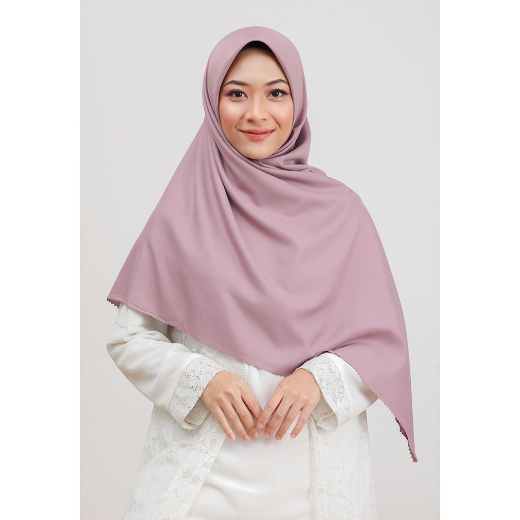 Umama Scarf - Kerudung Polos Segi Empat Voal Miracle Plain Syar'i Lc (3)-Taro