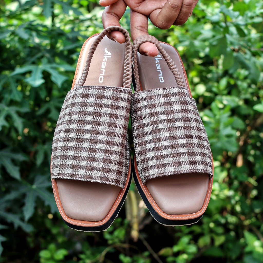 Akano Alaqua Sandal Tali Wanita