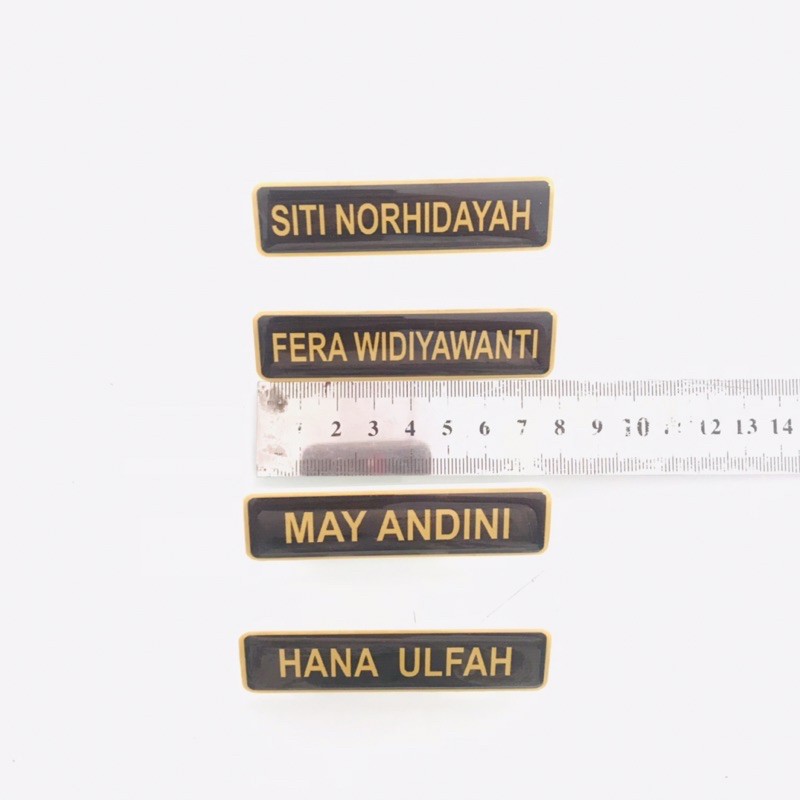 

Name tag/Nama dada/Nama Peniti akrilik