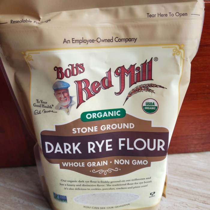 

BISA COD Bob Red Mill organic stone ground dark rye flour whole grain 567gr