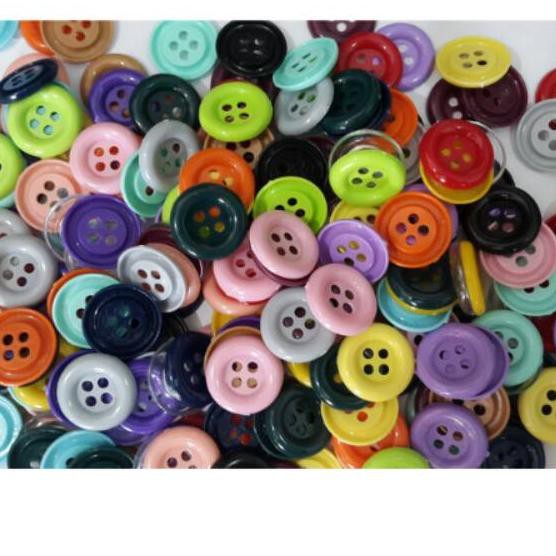 

Ready Stock Kancing Plastik Jumbo (Besar) 2,5 cm dan 3,5 cm