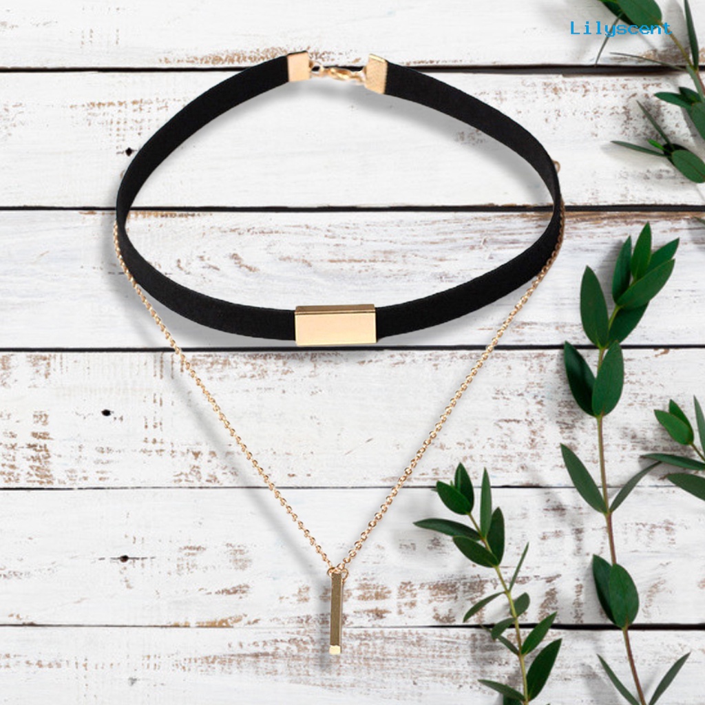 Kalung Choker Multilayer Bahan Suede Imitasi Gaya Vintage Punk Untuk Wanita