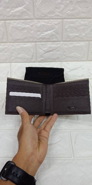 Dompet Tumi Leather Color Brown Lipat