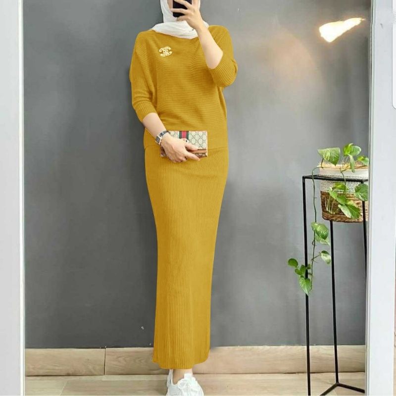 SET ROK AWKARIN, MANGO KNIT, SETELAN ROK