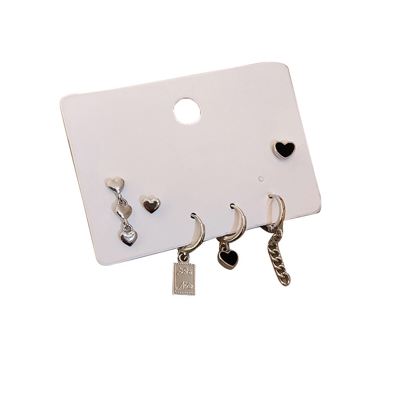 6pcs / Set Anting Rantai Rumbai Bentuk Hati Warna Hitam Untuk Wanita