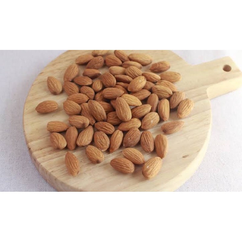 

KACANG ALMOND 500gr