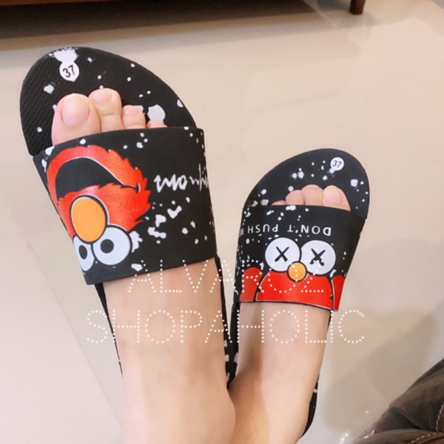 HOT ITEM!!! SUper sale...SANDAL ELMO