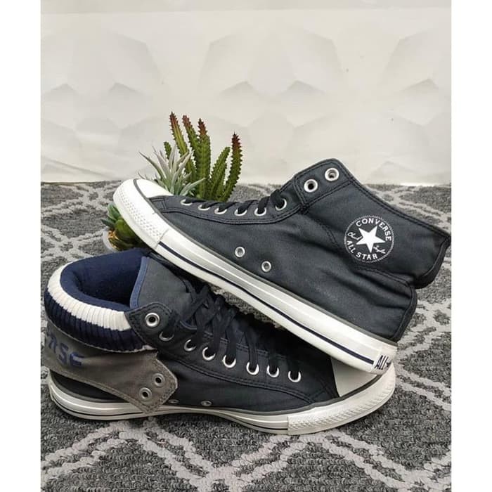 converse one star split collar