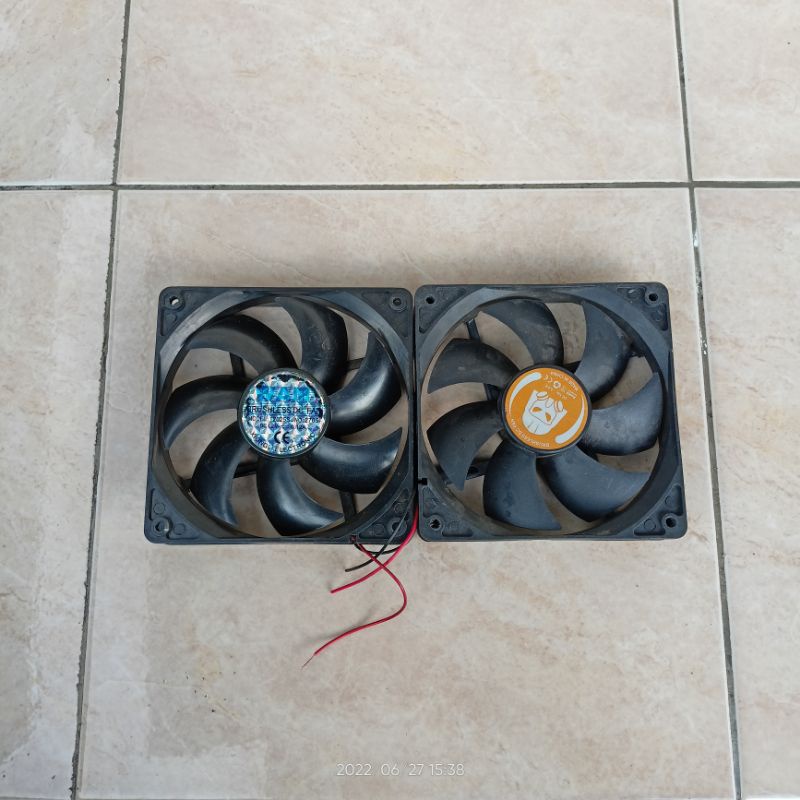 kipas DC 12volt 12cm