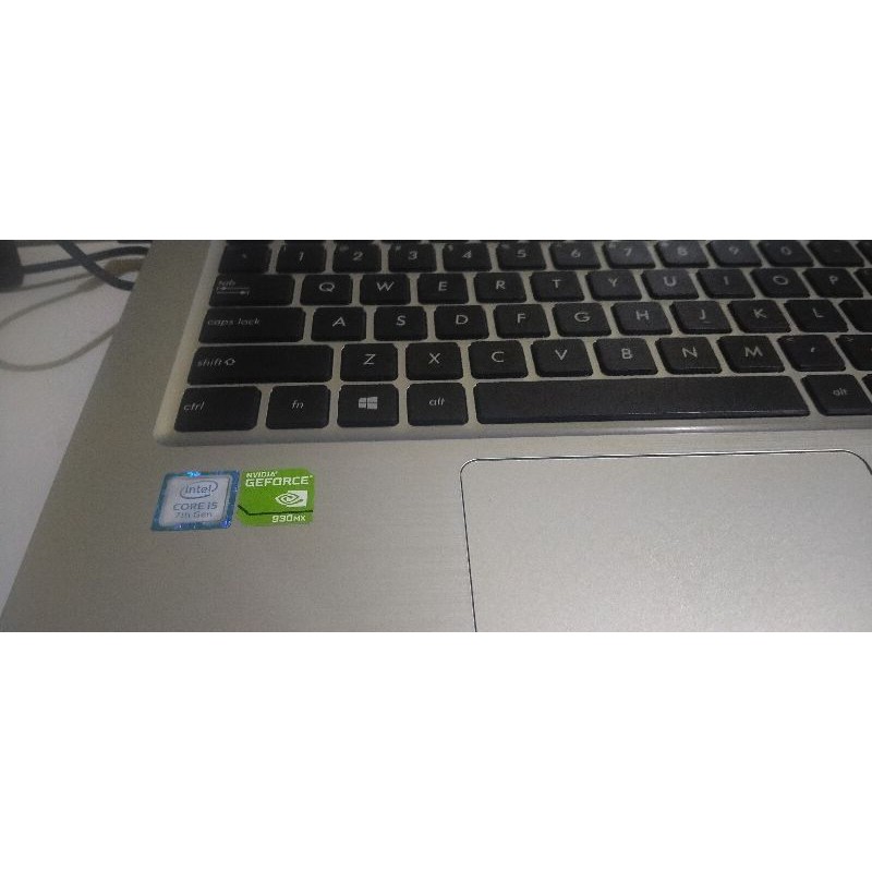 Laptop Asus A456U core i5 gen 7