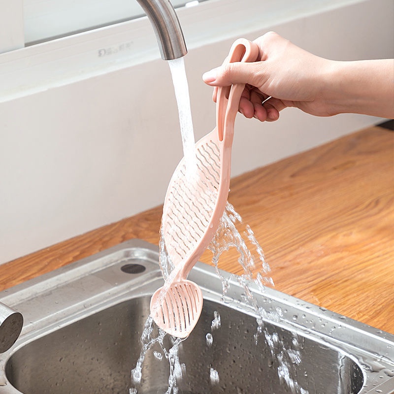 Creative Draining Rice Cleaner / Hollow Vegetable Fruit Strainer Baffle