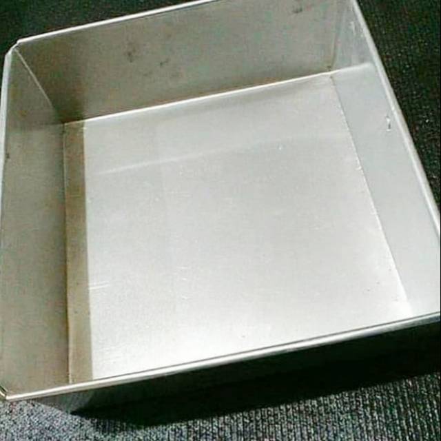 Loyang kue bolu ukuran 22 cm