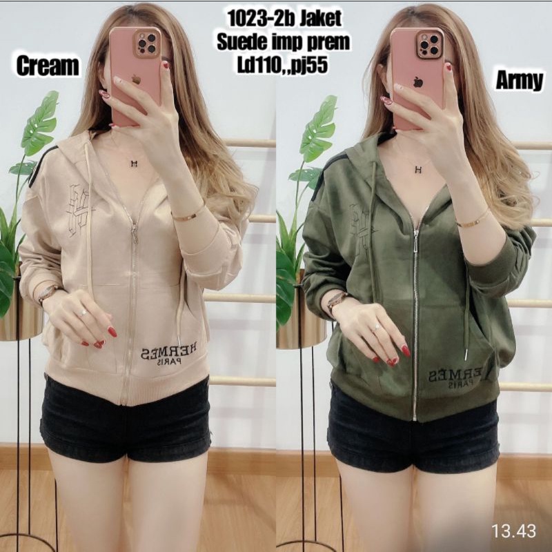 Jaket jaket suede tebal  list cantik