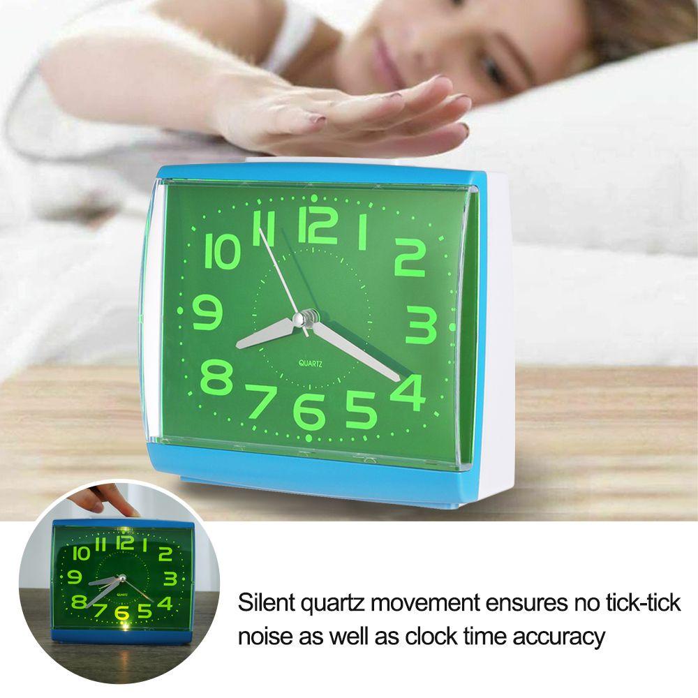 Top Alarm Clock Simple Night Light Quartz Dekorasi Rumah