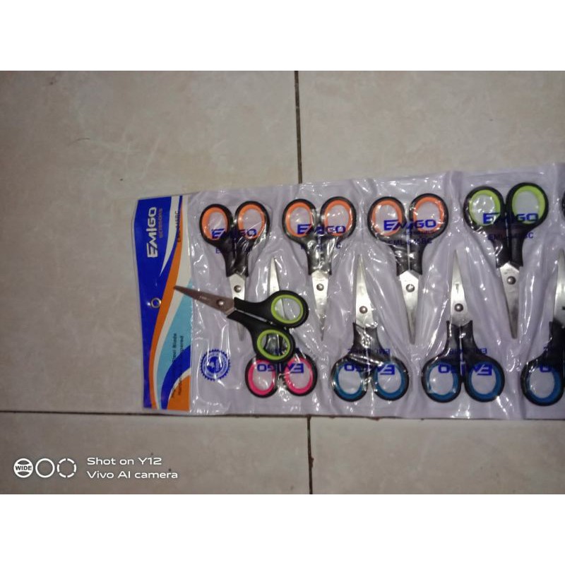 

Gunting Kecil Renceng Hw 4