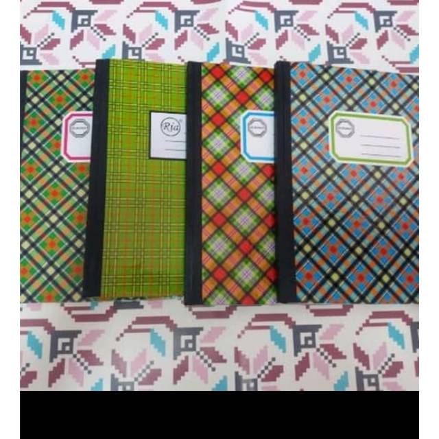 

Hardcover Quarto 300