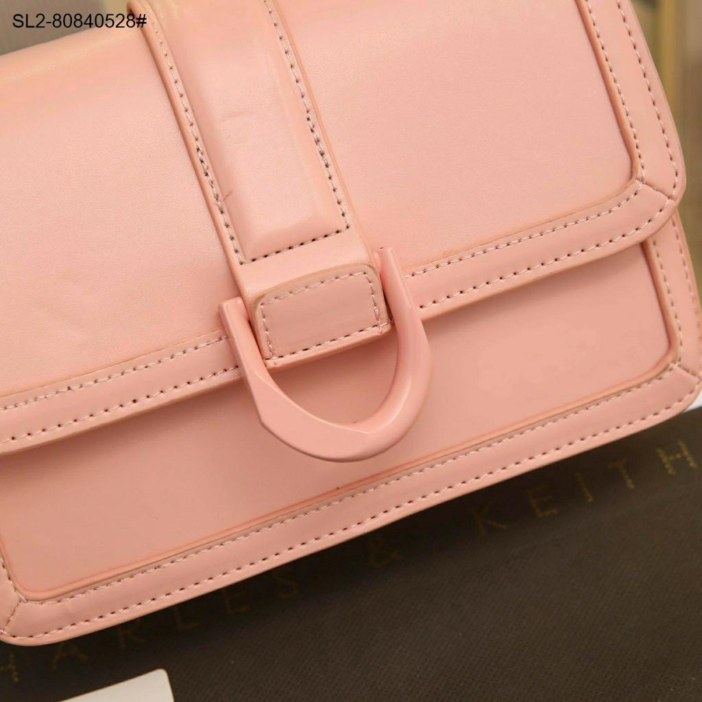 SL2-80840528 Gabine Leather Crossbody Bag