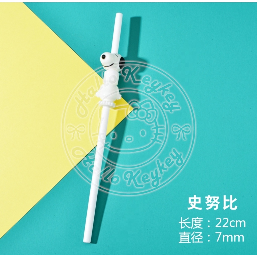 sedotan plastik snoopy