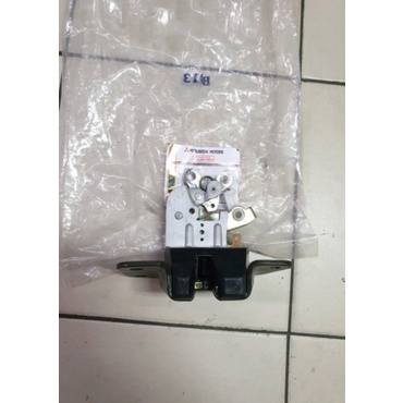 Unik Door Lock Bagasi Asli Mitsubishi Kuda Berkualitas