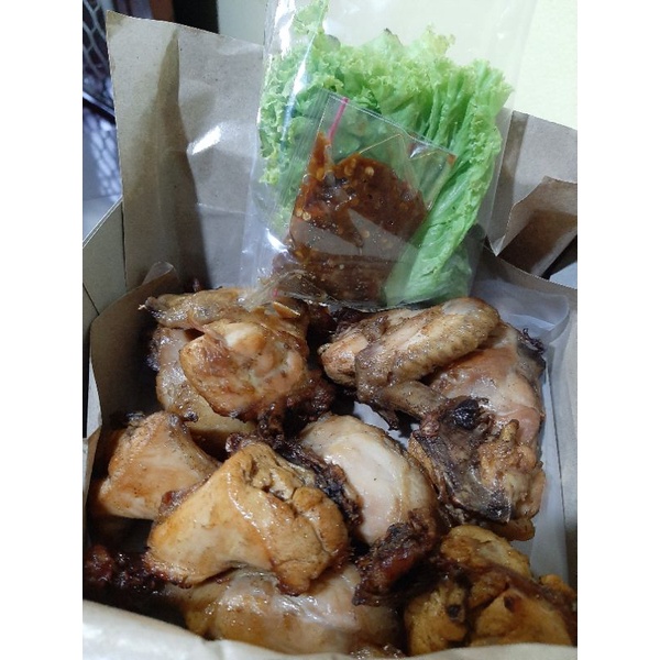 

AYAM GORENG BUMBU KALASAN 1ekor Negri