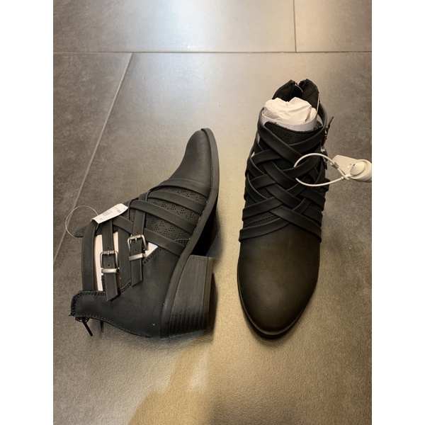 American eagle June black payless boots