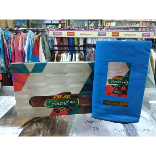 Sarung Atlas warna polos