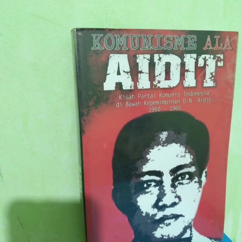 KOMUNISME ALA AIDIT - ORI LANGKA