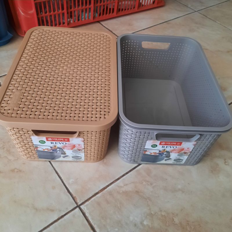 Jual REVO CONTAINER CA12 LITTER BOX STORAGE LION STAR Shopee Indonesia