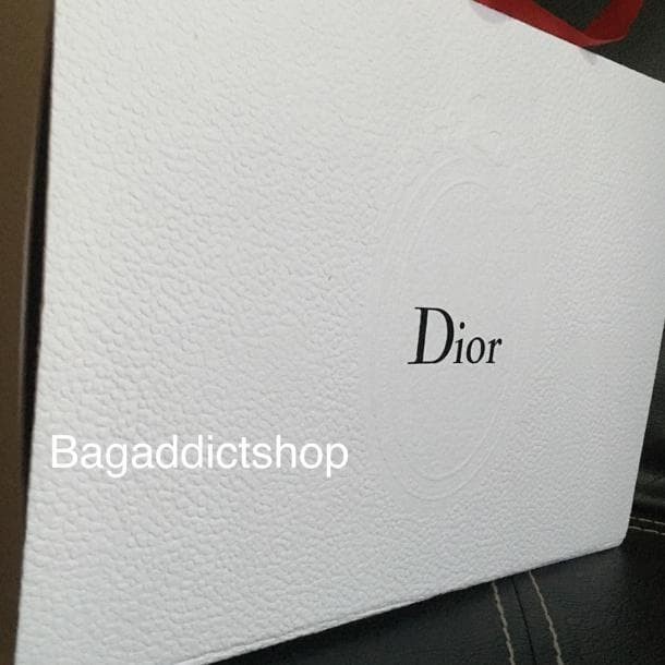 

(TERLARIS) Terpopuler ! Jual Box Di*Or Box SET S (Box, Paperbag + Bill) Tq