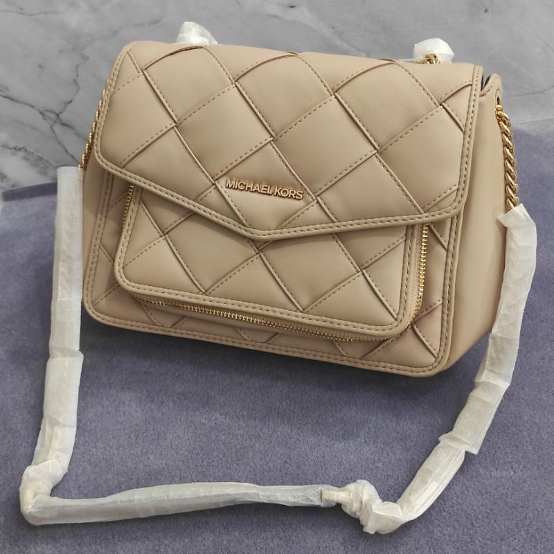 Mk Regina Medium Flap Shoulder