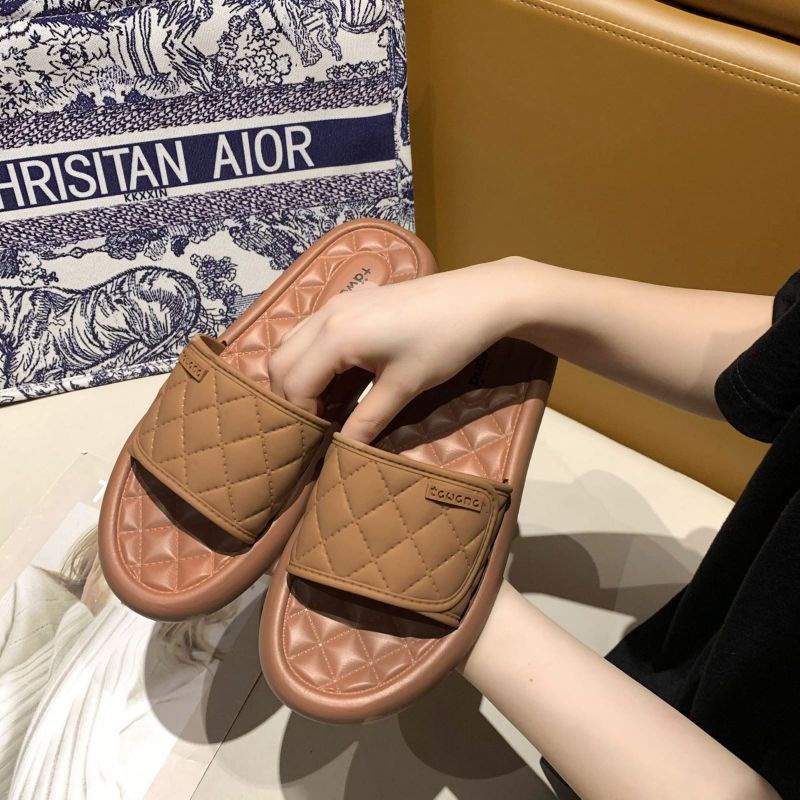 Sandal Slop New Kotak Tawana Ori Import High Quality RF-Brown