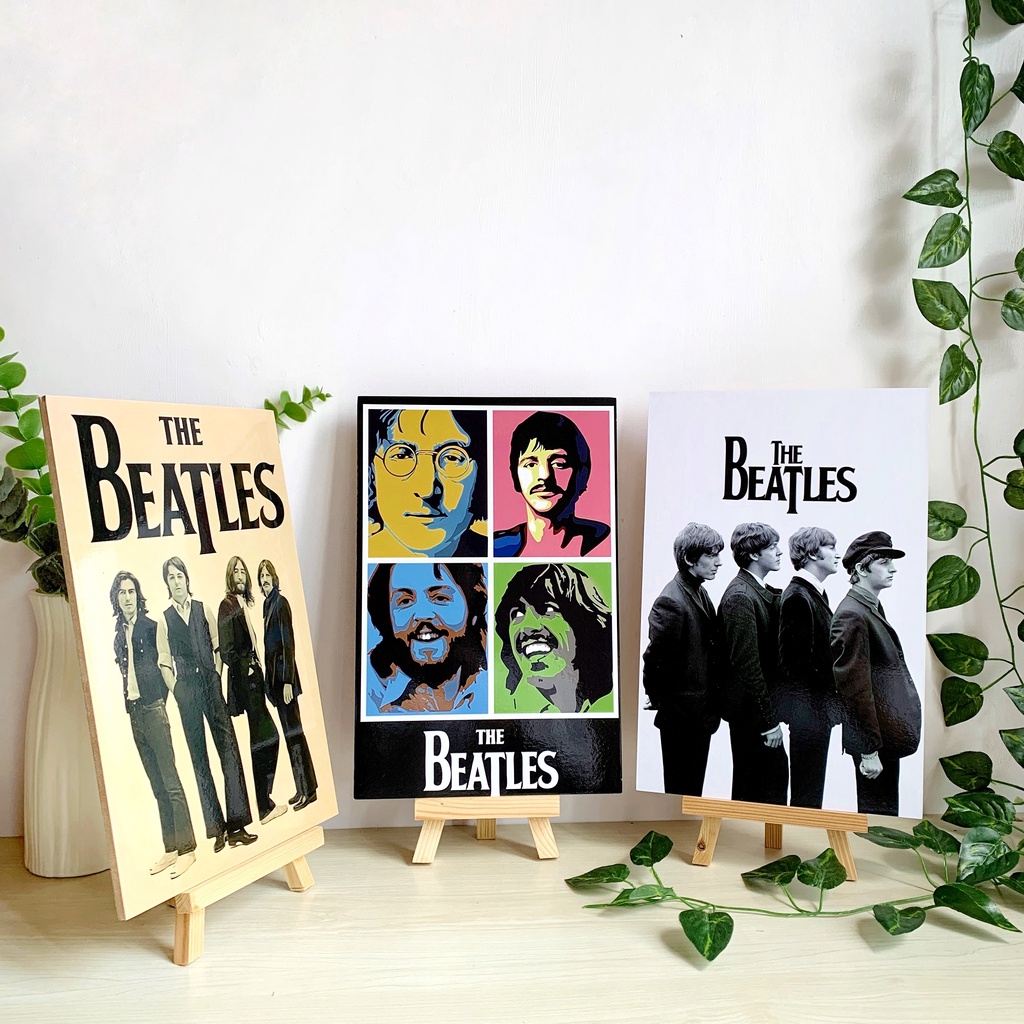 HIASAN DINDING THE BEATLES (20X30 CM) WALL DECOR DEKORASI THE BEATLES PAJANGAN DINDING POSTER THE BEATLES KAYU RUANGAN THE BEATLES