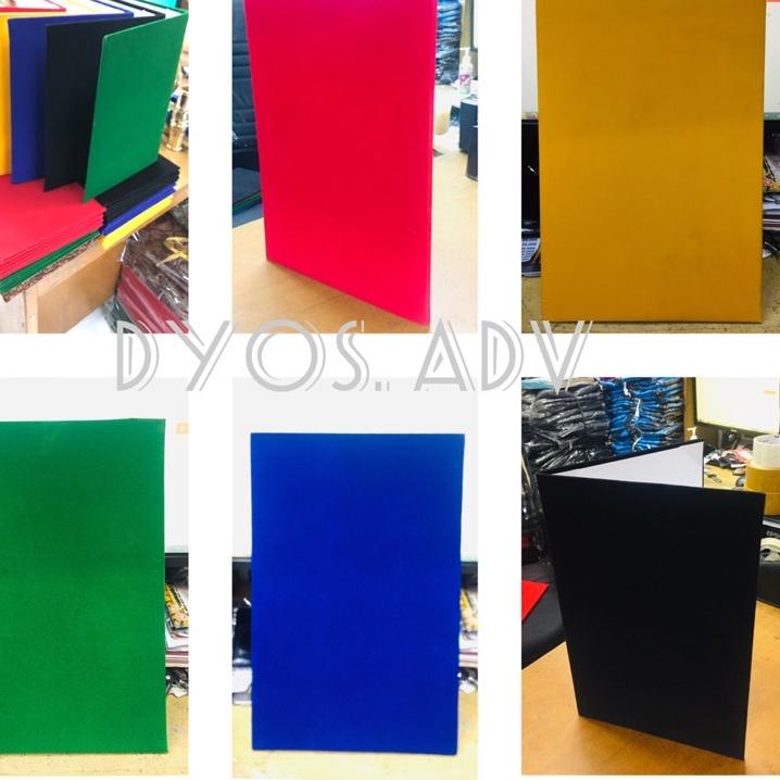 

Map kantor map sekolah bahan bludru stok ✓
