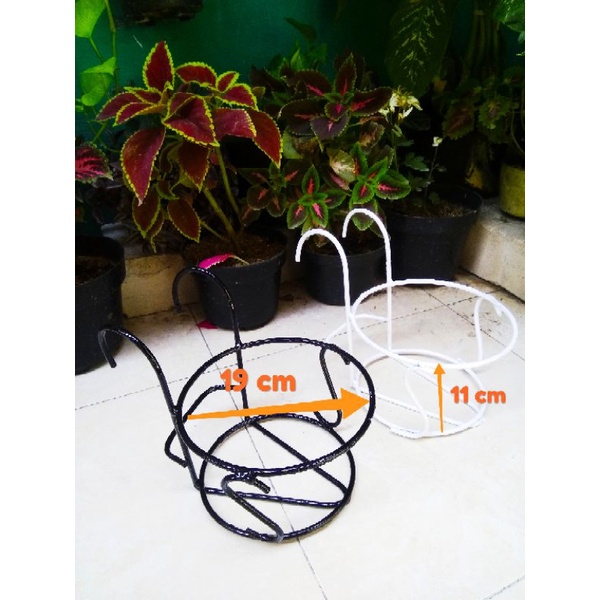 rak bunga besi gantung rak tanaman hias pagar