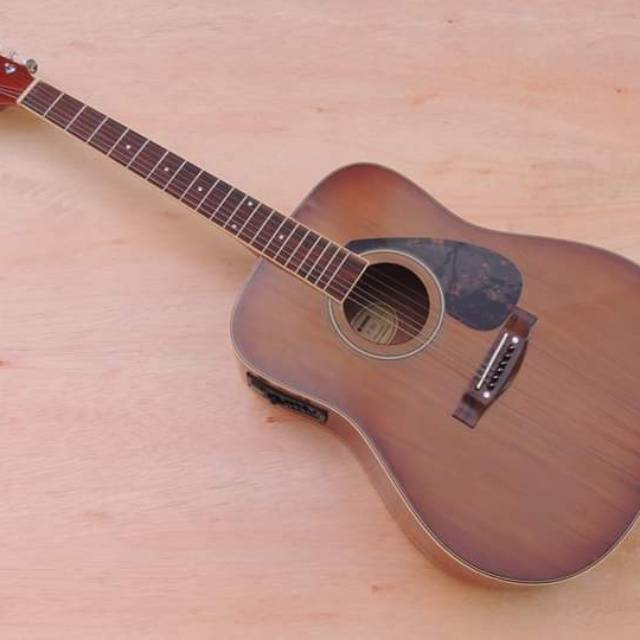 GITAR AKUSTIK ELEKTRIK YAMAHA F310