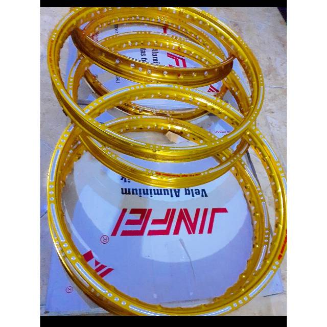 Velg jinfei slot ring 17 gold 120/140