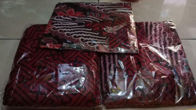 Batik Couple Keluarga 2 Anak Cewek Dan Cowok Motif Pagar Bumi Merah Seragam Busui Terbaru