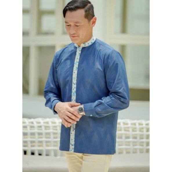 barri shirt blue