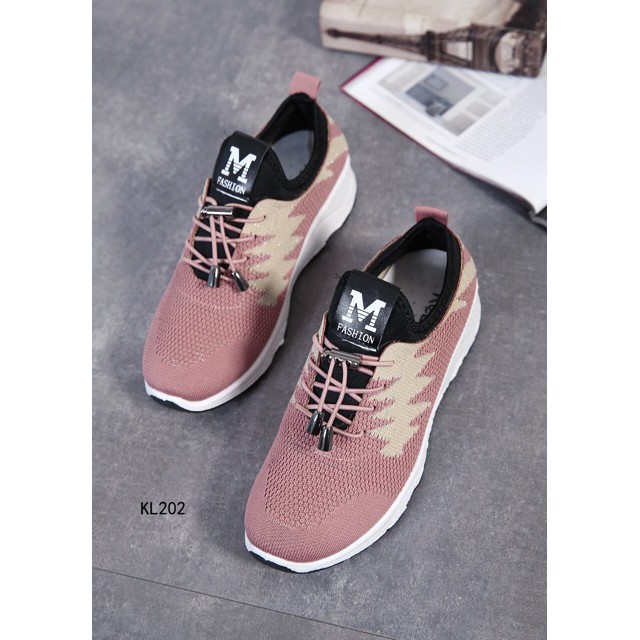 terlaris        SEPATU KELSEY KL202  24