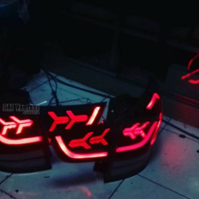 Aksesoris variasi Lampu belakang mobilio Costom Stoplamp Honda Mobilio LED