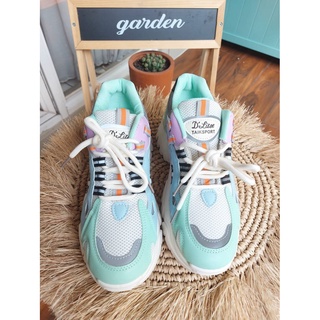 Sepatu Sneakers Fashion Wanita Korea Import | Shopee Indonesia