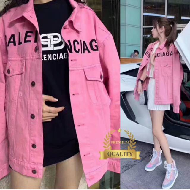 Jacket Jeans Balenciaga M L With tag label Balenciaga Bahan Premium Tebal
.size M